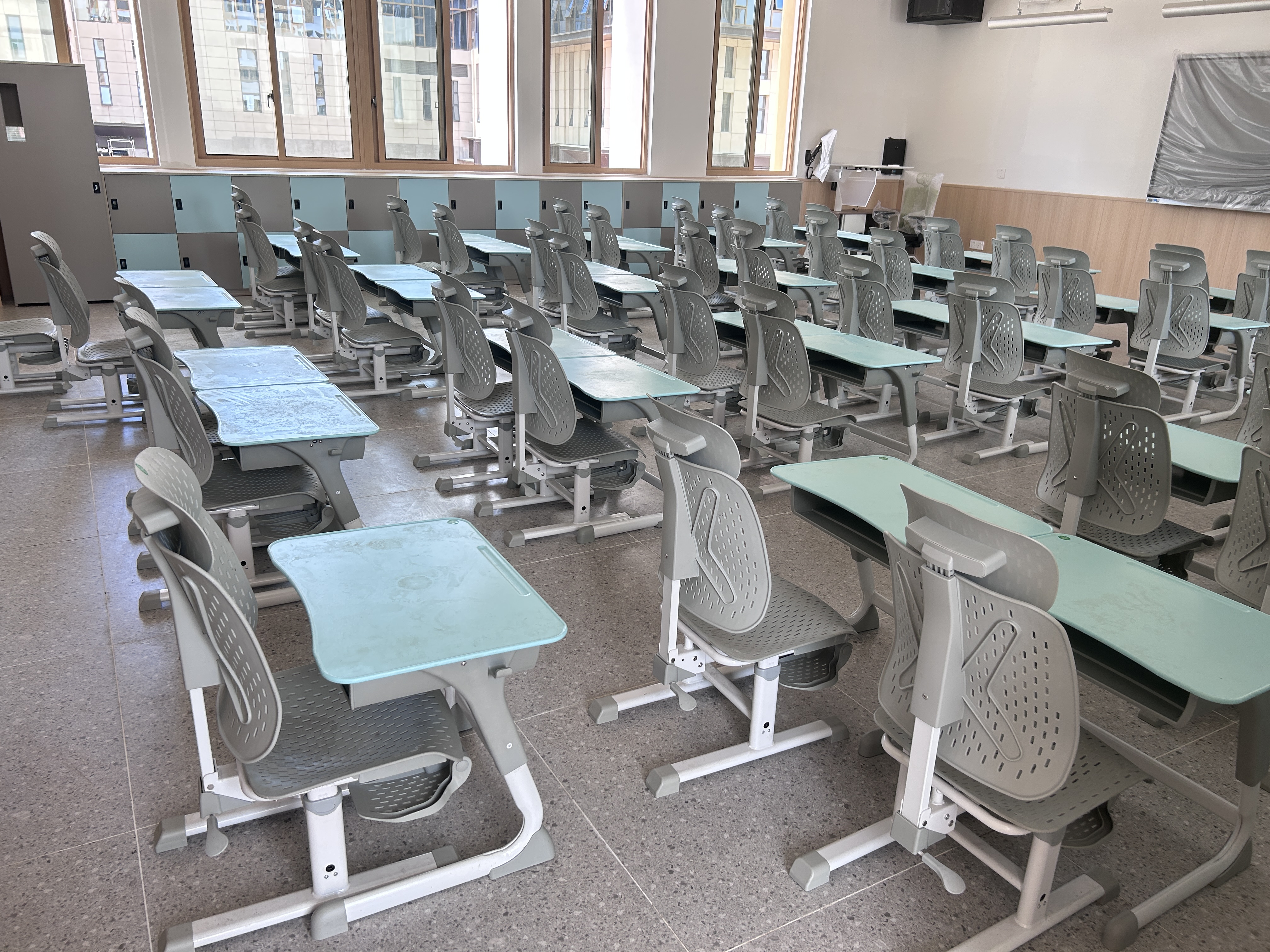 科创筑梦,午休护航——深圳市光明区宝滨小学优选博恩教育午休课椅呵护少年成长(图1) 7846e063fc105e516d23edfb5d42c15.jpg